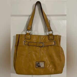 Nine West Tan Shoulder Bag with Textured Design and Silver Accents